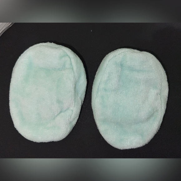 Adorable Baby Booties with Animal Design, newborn slippers - Picture 2 of 2